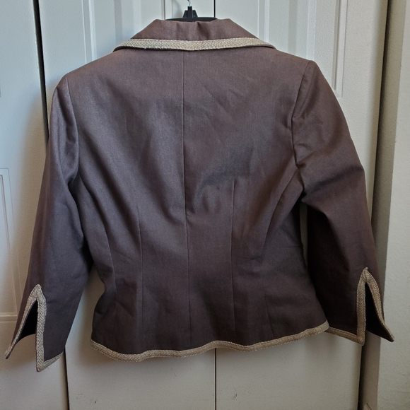 Donna Rae - Picture 3 of 3